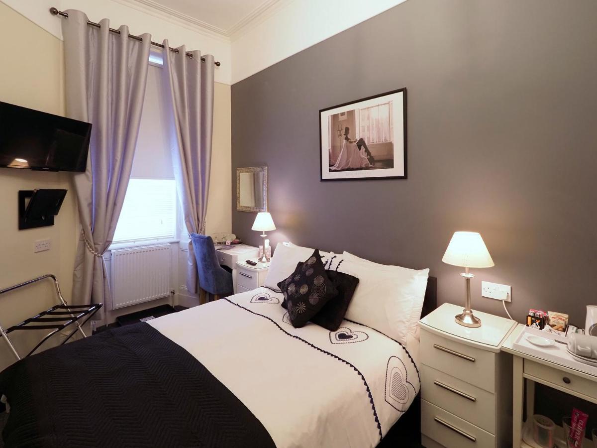 אדינבורו Browns Bed And Breakfast מראה חיצוני תמונה
