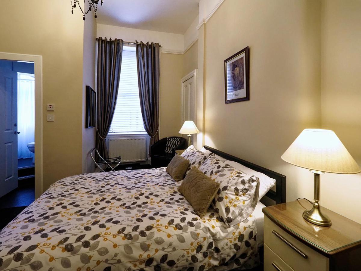 אדינבורו Browns Bed And Breakfast מראה חיצוני תמונה